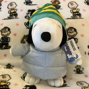 NWT- Snoopy CVS 2023 Puffer Jacket plush